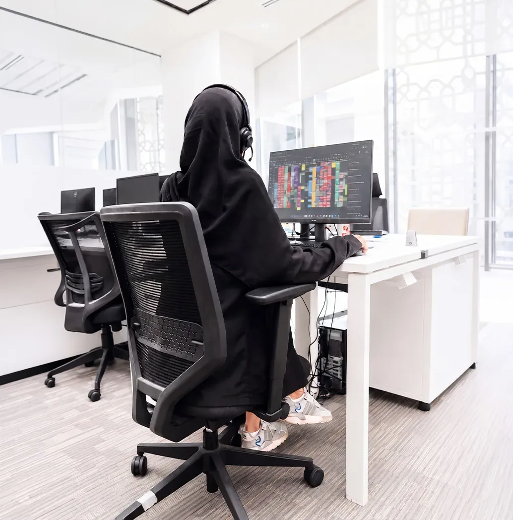 Tam Dental coordinator handling virtual patient consultations at the Jeddah call center