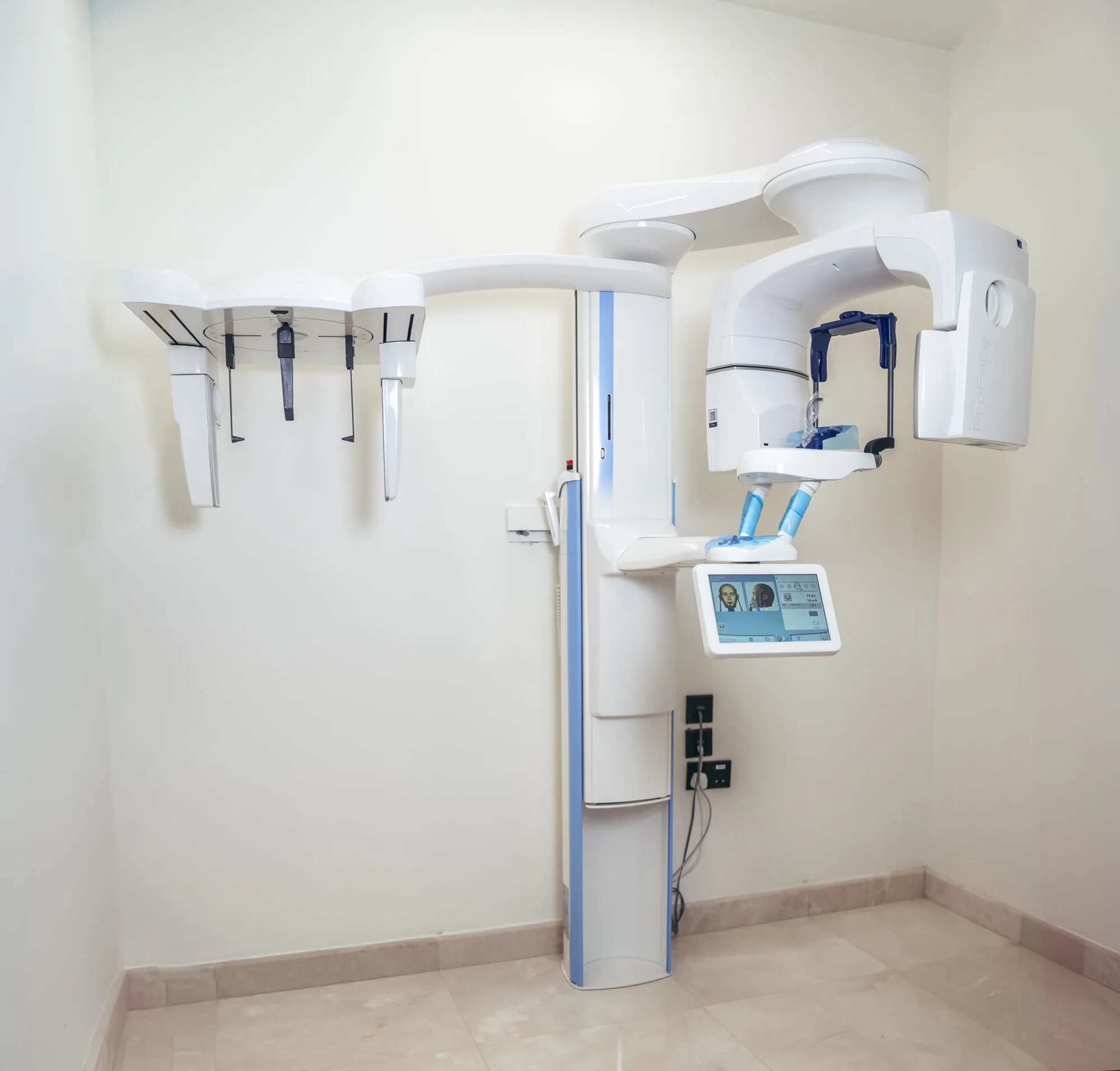 Tam Dental 3D CBCT scanning room for advanced dental diagnostic imaging in Jeddah